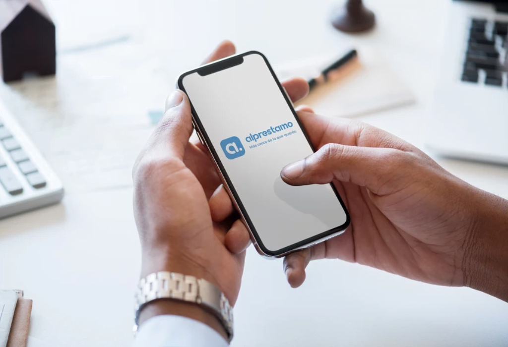 La transformación de las fintech: el valor de la inteligencia artificial La inteligencia artificial transforma el sector fintech, automatizando procesos y brindando experiencias personalizadas.