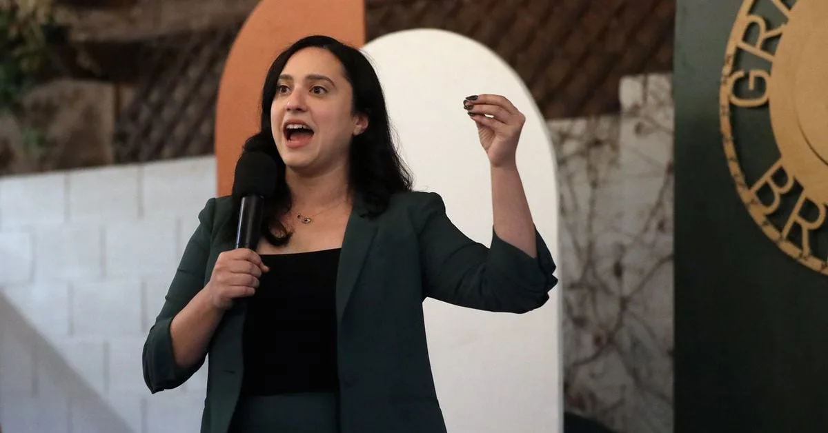 Ansari, candidato respaldado por criptomonedas, gana por estrecho margen las primarias del Congreso de Arizona por 39 votos Jesse Hamilton