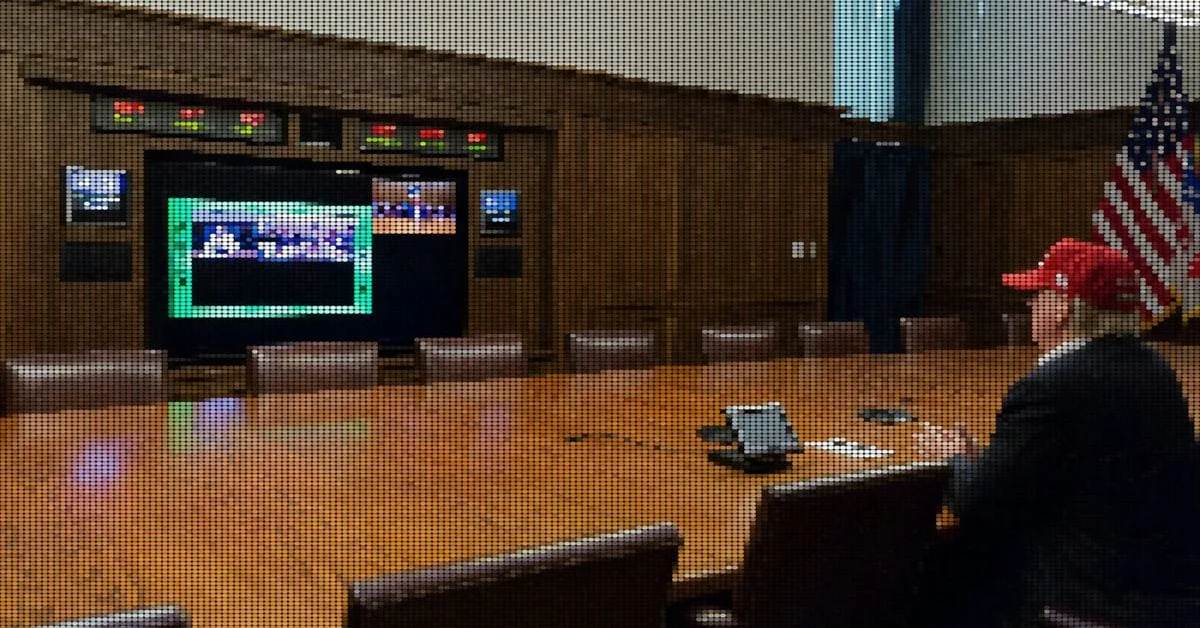 El comercio de Memecoin de repente se convirtió en Trump.fun Bradley Keoun