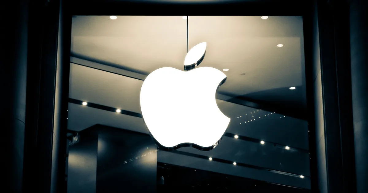 Apple-Bjanka_Kadic-Alamy.jpg El error RCE sin hacer clic en el calendario de macOS expone los datos de iCloud