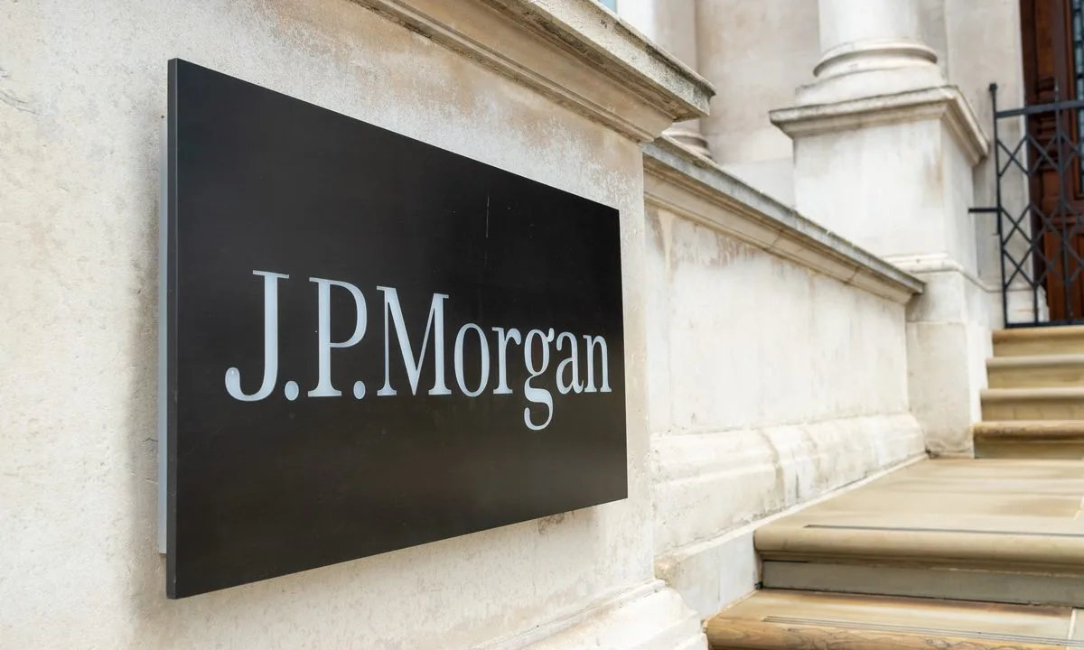 El banco digital JPMorgan UK lanza su primera tarjeta de crédito El banco digital JPMorgan UK lanza su primera tarjeta de crédito