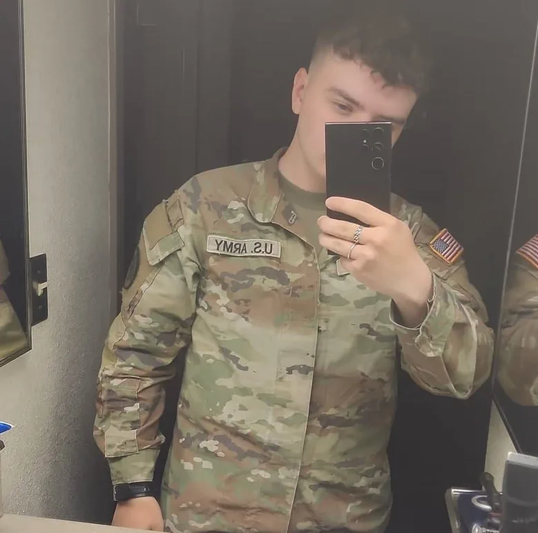 El soldado estadounidense cargado en AT&T Hack buscó “La piratería se puede traicionar” – Krebs en seguridad Soldado del ejército estadounidense arrestado por extorsiones a AT&T y Verizon – Krebs on Security