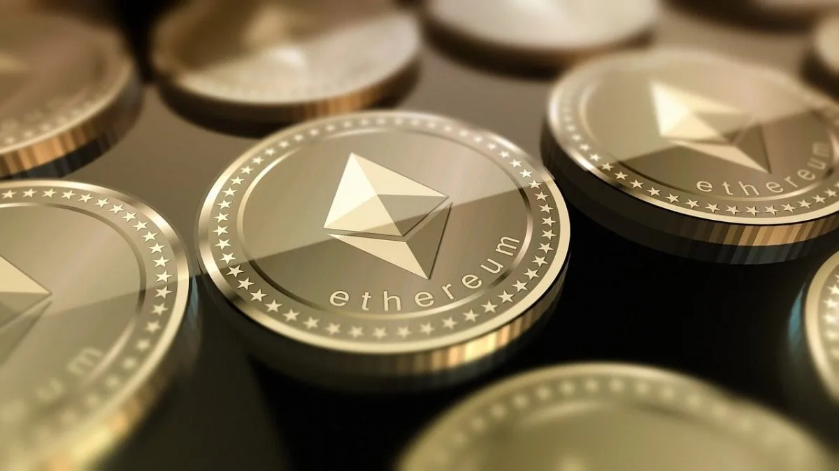 Los comerciantes de Ethereum compran la salsa cuando Solana Stablecoins se dispara. ¿$ Mejor será alcista? Ethereum Traders Buy the Dip as Solana Stablecoins Soar. Will $BEST Go Bullish?