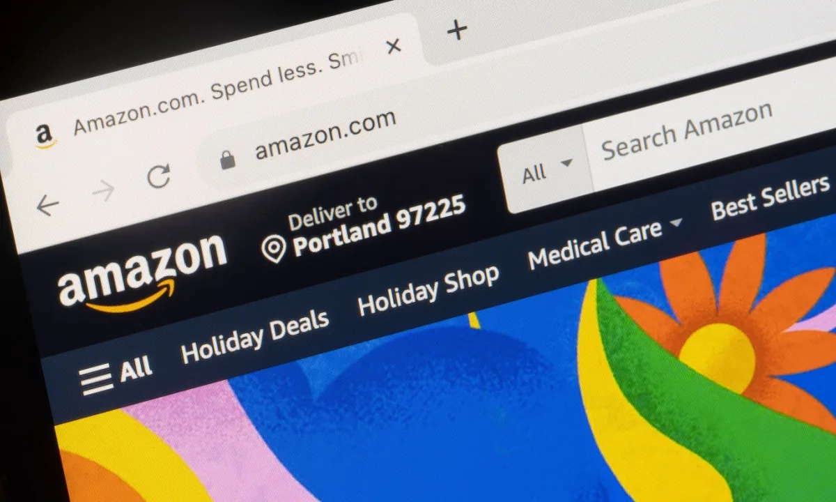 Amazon confiscó más de 15 millones de productos falsificados en 2024 Amazon confiscó más de 15 millones de productos falsificados en 2024