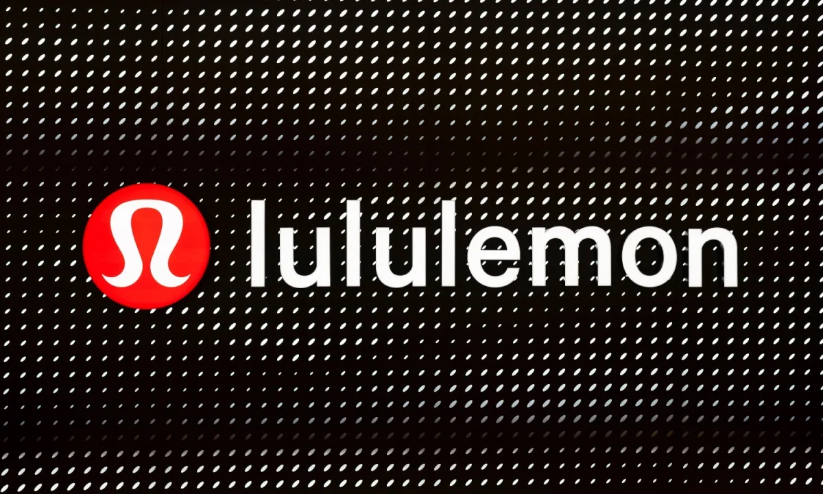 Lululemon ofrece nuevos productos para dibujar un “consumidor cauteloso” Lululemon earnings