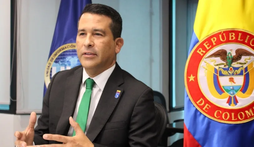 Colombia Viene Con Nueva Normita “Pará Meterista en Cintura tiene Bitcoin Industria” Colombia Viene Con Nueva Normita "Pará Meterista en Cintura tiene Bitcoin Industria"