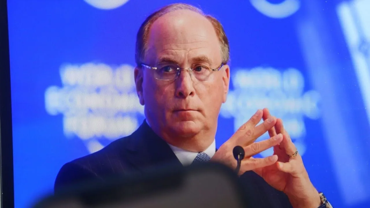 Advertencia: BlackRock podría orquestar la adquisición institucional de Bitcoin Advertencia: BlackRock podría orquestar la adquisición institucional de Bitcoin