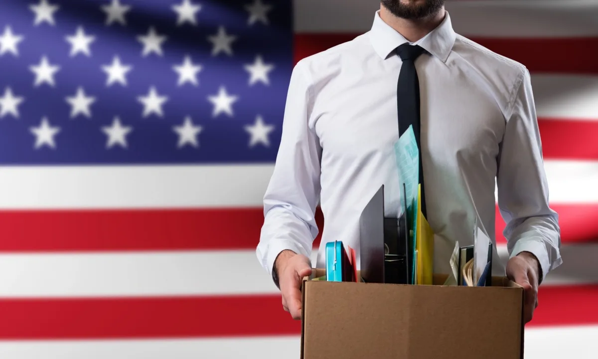 Los empleos llegan en casi 200 empresas estadounidenses en junio Los empleos llegan en casi 200 empresas estadounidenses en junio